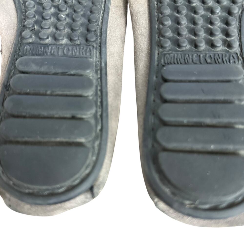 Minnetonka Moccasin Kiltie Slip On Loafers Flats Gray Suede Leather Womens 6.5 - Picture 14 of 16